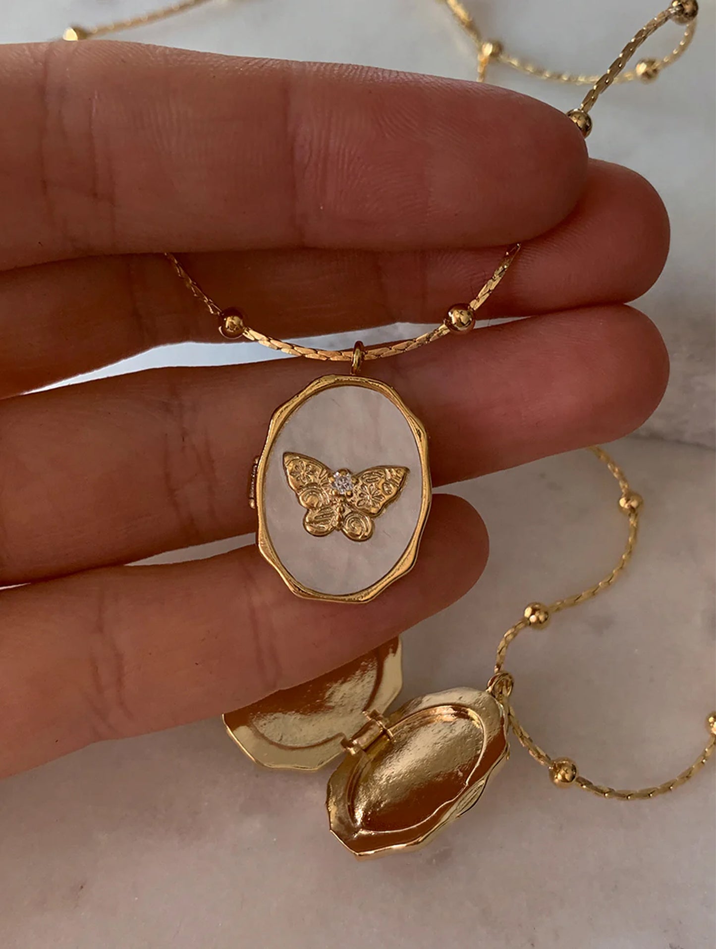 AurexLab™ Custom Photo Pearl Locket - The Memorial Collection